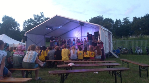 34067469 1848460375193294 2457669342918082560 n